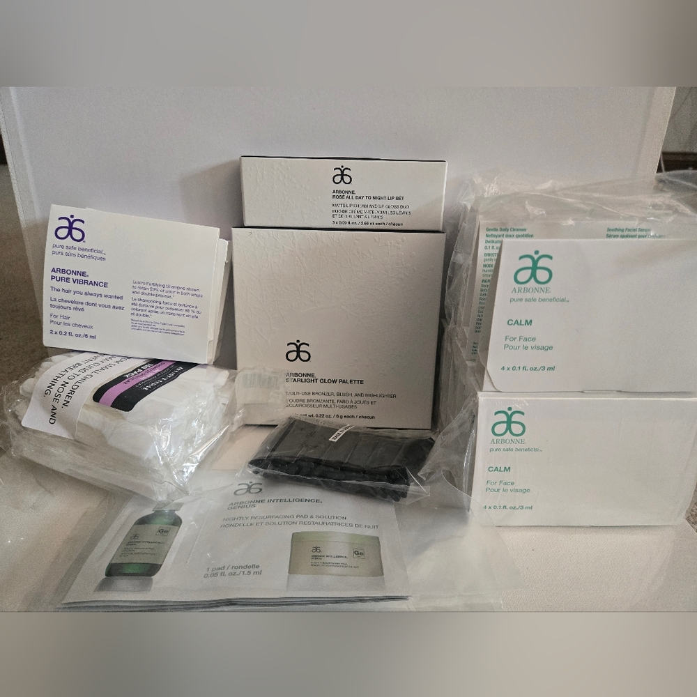 Arbonne Party Supplies With Makeup Palette